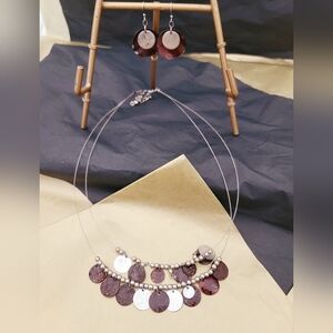 Vintage Shell and Silver Beaded 2 Tier Wire Floating/Illusion Necklace Set